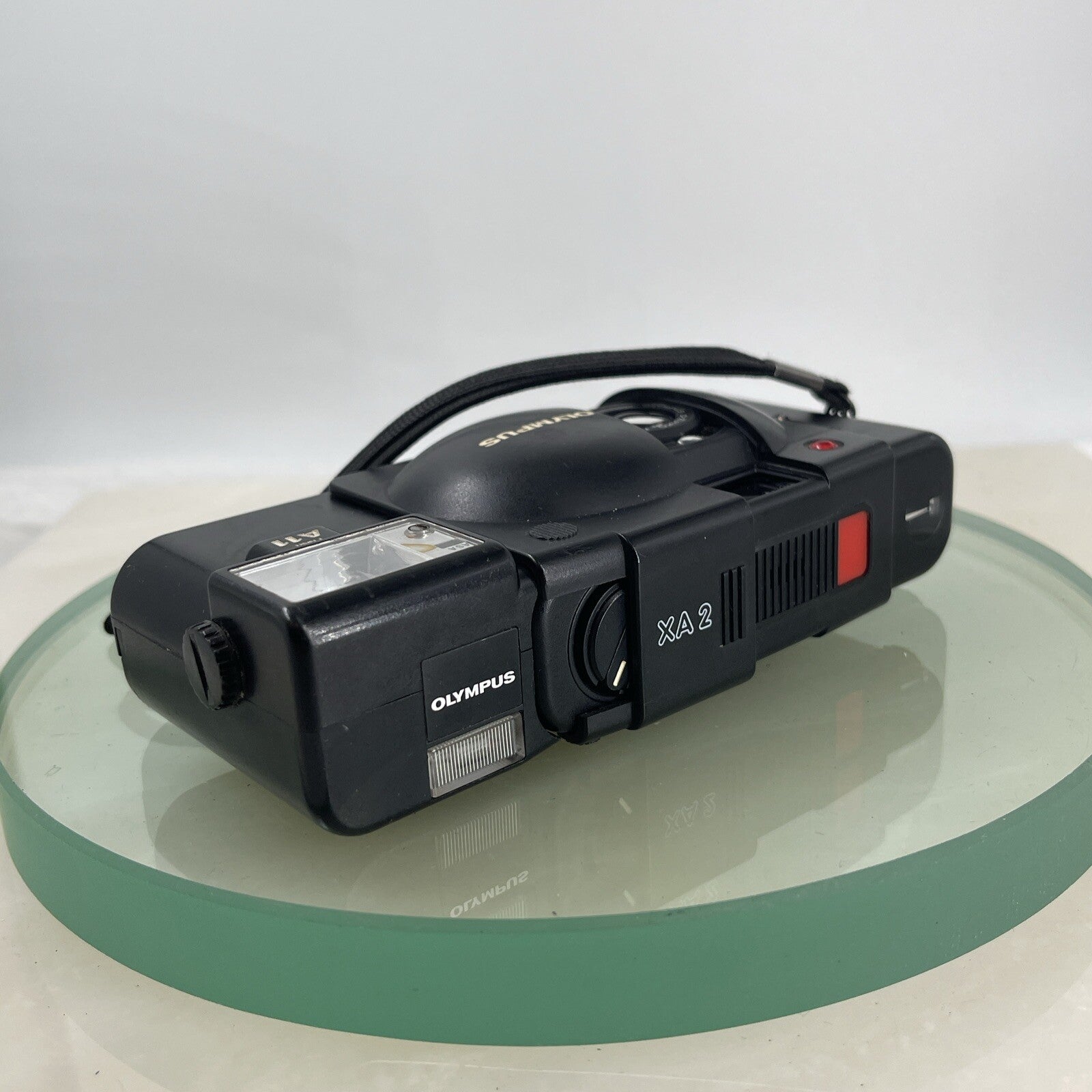 OLYMPUS XA2 Electronic Flash A11 D.ZUIKO 35mm f3.5 TESTED  POINT & SHOOT CAMERA6