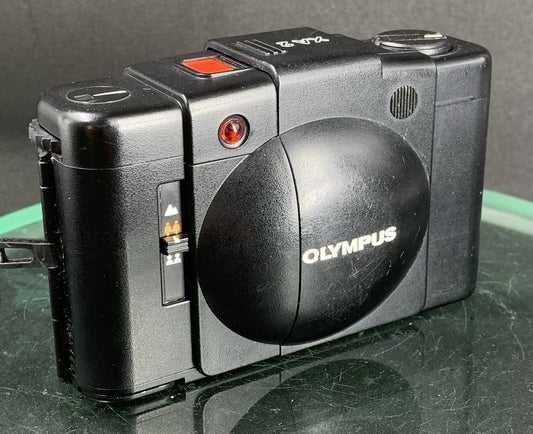OLYMPUS XA2 COMPACT CULT D.ZUIKO 35mm f3.5 POINT&SHOOT CAMERA TESTED {SERVICED}0