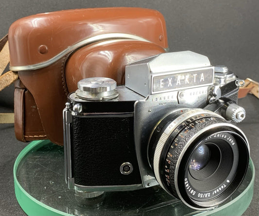 IHAGEE Exakta Varex DRESDE IIa Tessar f=2.8/50mm + Case (NEED SERVICE) #1410