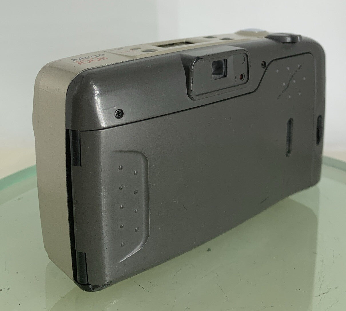 Vivitar MEGA 100S Point N Shoot 35mm CAMERA SILVER NO CHARGER TESTED - 5014
