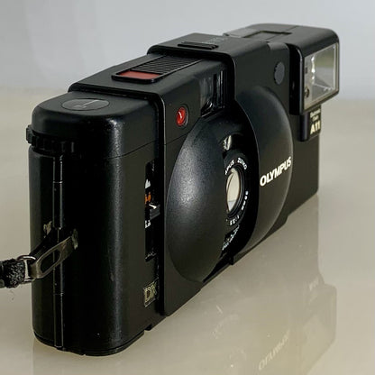 Olympus XA 3 DX 35mm Film Camera with Zuiko 35mm F/3.5 Lens -Excellent TESTED732