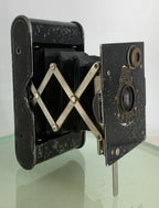 Vintage Eastman Kodak No A-127 FILM Vest Pocket Folding Camera TESTED  With Case8