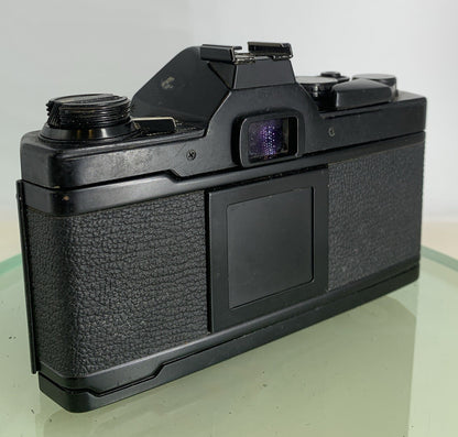 Olympus OM-2 Spot / Program SLR Camera + Olympus Zuiko  50mm f1.8 TESTED  #1954