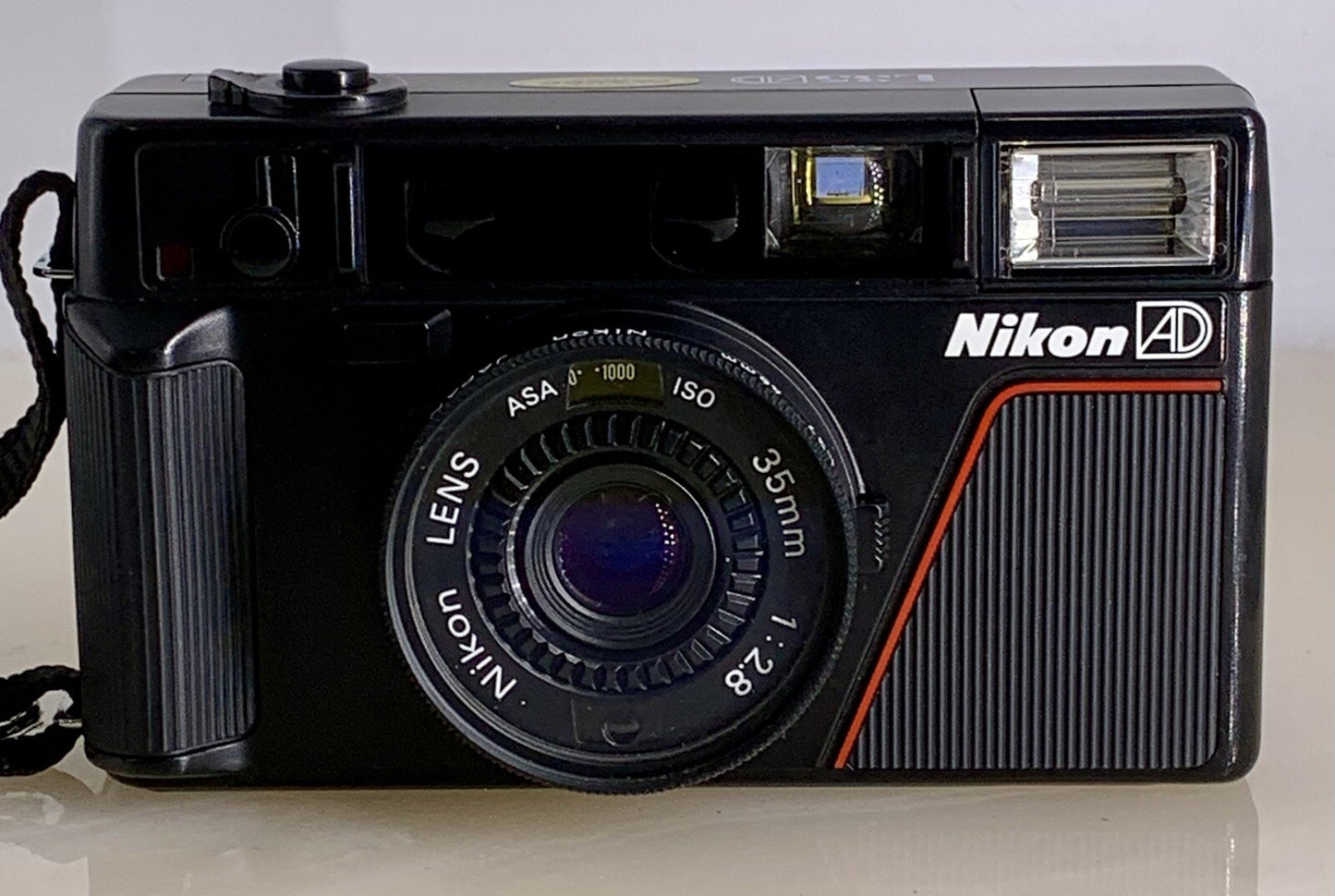 Nikon L35 AD 35mm Film Point & Shoot Compact Camera  35/2.8 Lens (ASA1000) #991