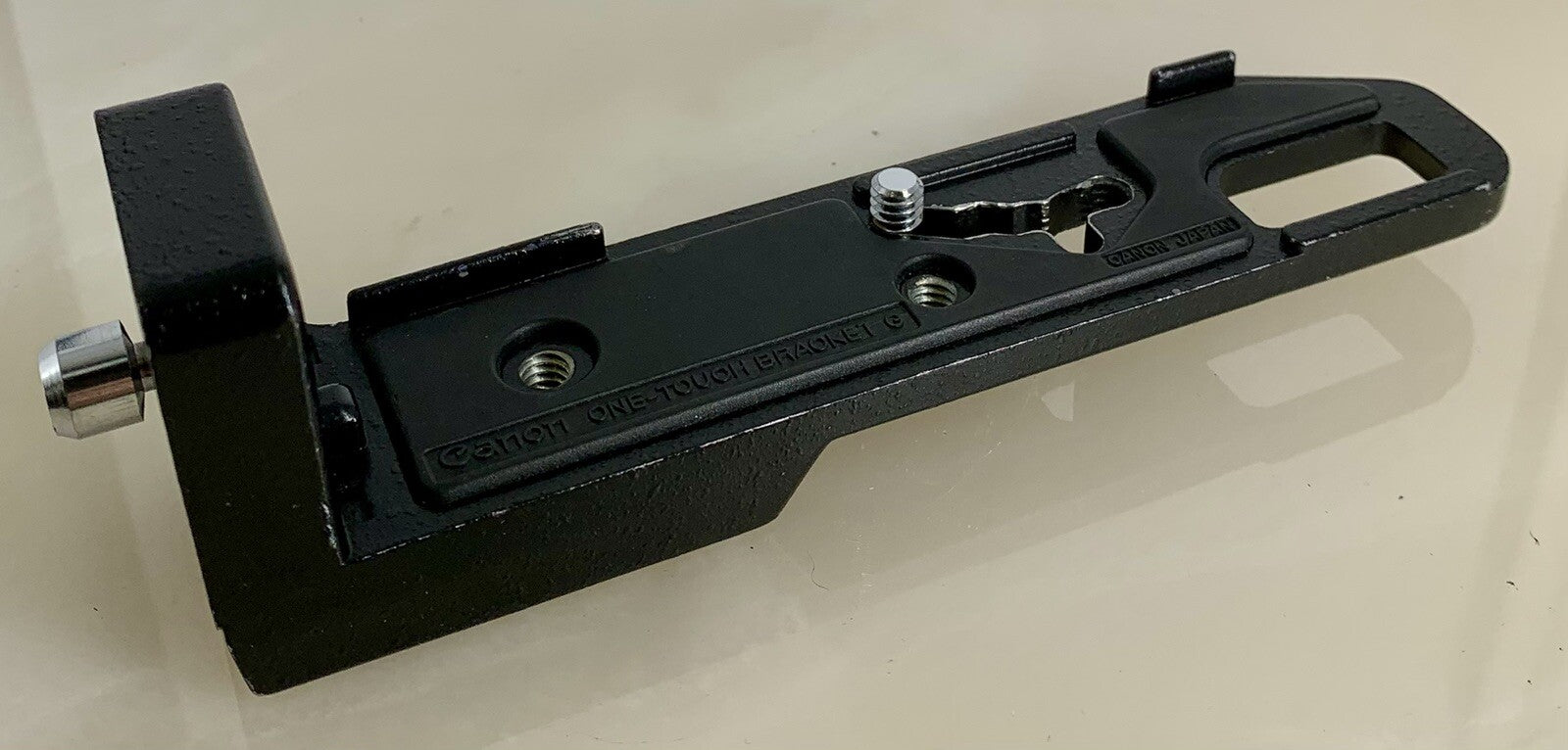 Canon Flashes G533 & G577 Horizontal One-Touch Bracket G + Good Condition - 5211