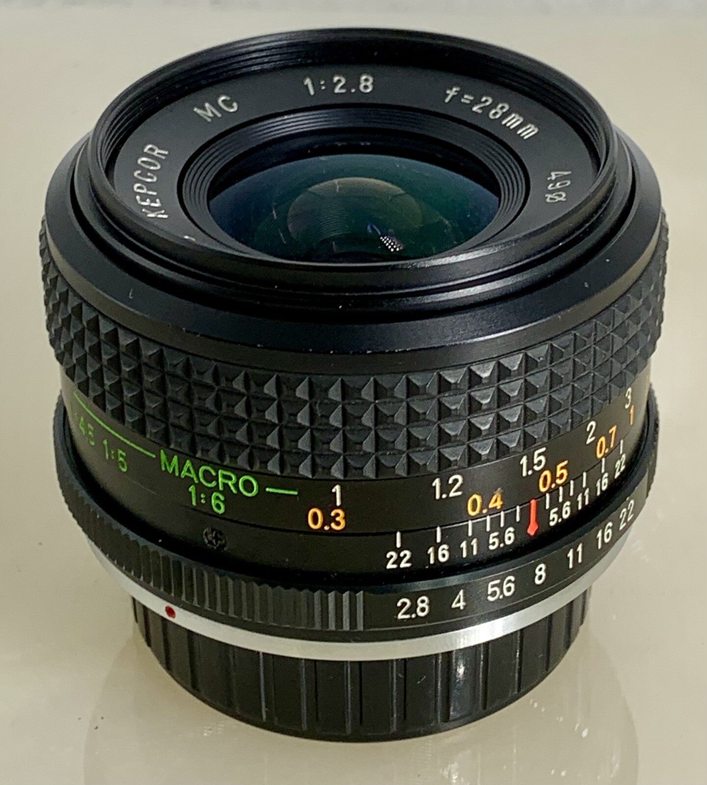 Contax Yashica fit KEPCOR 28mm 1:2.8 Mini-Wide Angle Lens Macro C/Y mount LZ #82