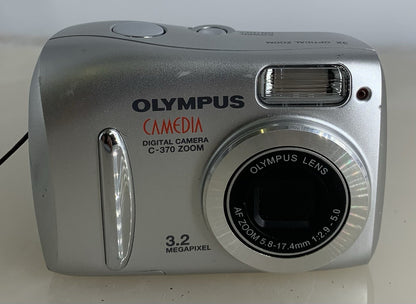 Olympus Camedia C-370 Zoom 3.2MP Digital Camera-Silver-Case-Tested#1251