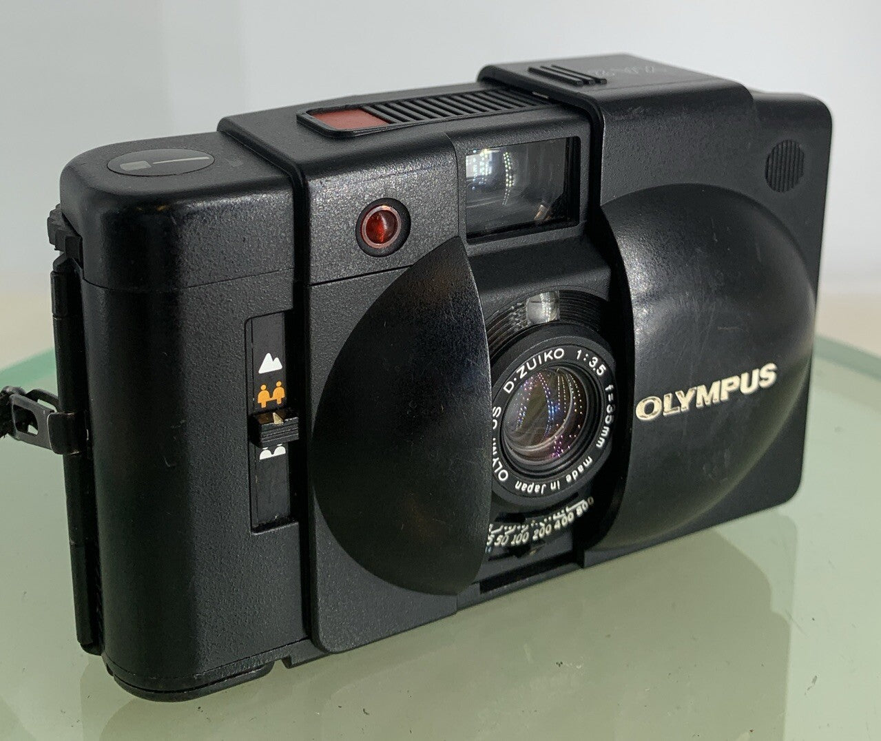 "SERVICED" OLYMPUS XA2 COMPACT CULT  D.ZUIKO 35mm f3.5 POINT & SHOOT CAMERA #1920