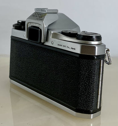 Asahi Pentax SV No.581077 SLR Camera + Super-Takumar f/1.8-55mm Lens+Tested#1202