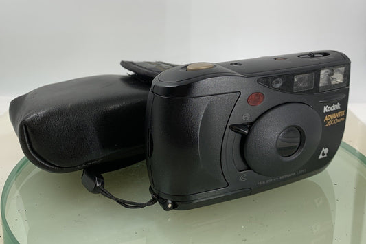 Kodak Advantix 2000 AUTO FILM CAMERA BLACK WITH CASE - TESTED - 8920