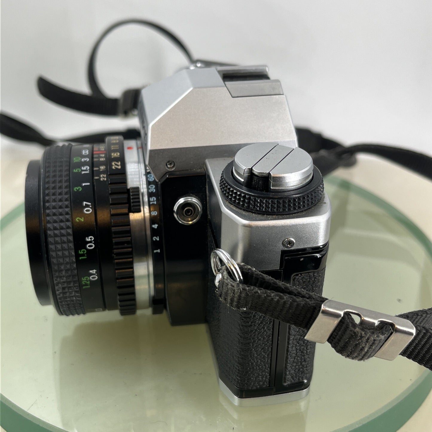 olympus Om20 35mm slr film camera With Miranda 28mm 1:2.8  Lens TESTED .#9113