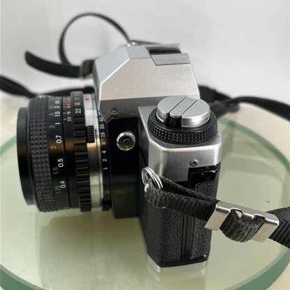 olympus Om20 35mm slr film camera With Miranda 28mm 1:2.8  Lens TESTED .#9113