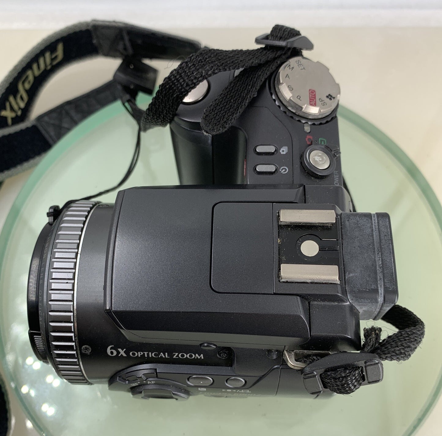 Fujifilm FinePix 6900 Zoom 3.1MP Camera WITH CHARGER AND 128MB CARD TESTED- 9023