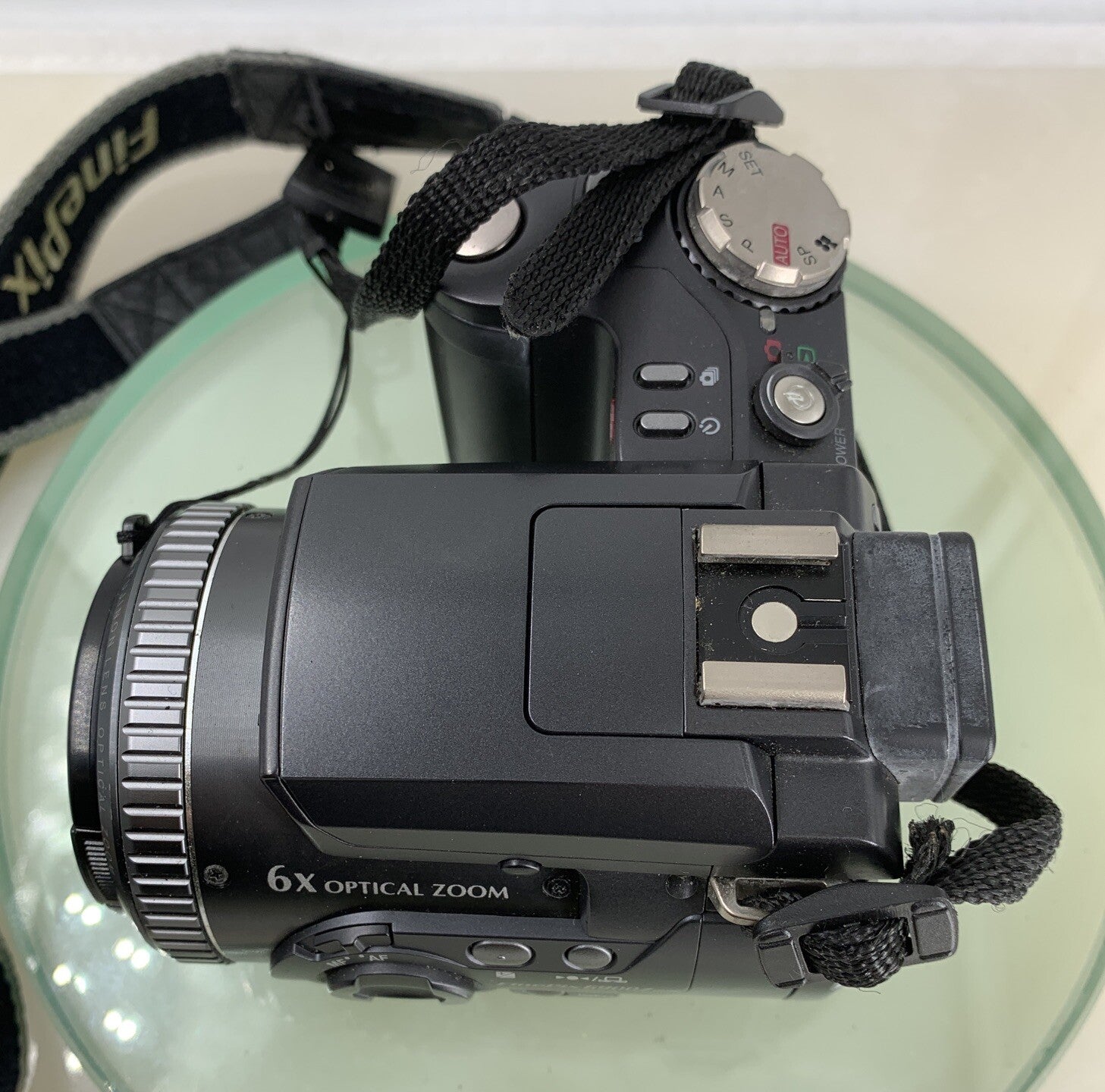 Fujifilm FinePix 6900 Zoom 3.1MP Camera WITH CHARGER AND 128MB CARD TESTED- 9023