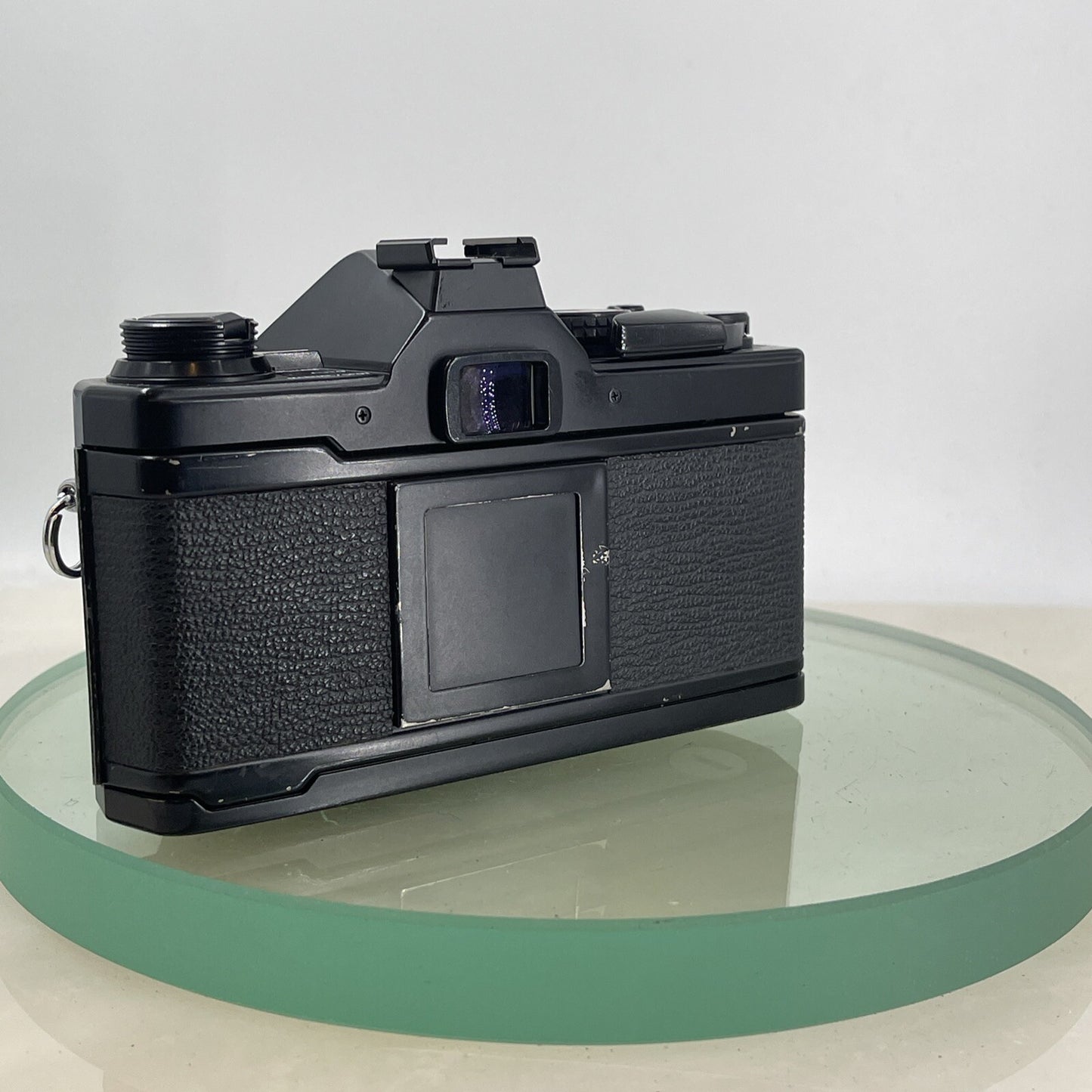 Olympus OM-2 Spot / Program SLR Camera+Olympus Zuiko  50mm f1.8 SilverTESTED 5153