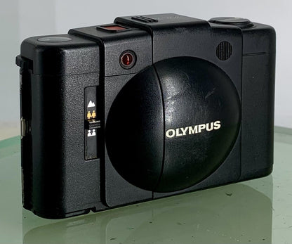 *TESTED* OLYMPUS XA2 COMPACT CULT  D.ZUIKO 35mm f3.5 POINT & SHOOT CAMERA #1760