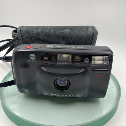 Minolta Riva AF35 Camera Compact 35mm Film with strap, case, 7983