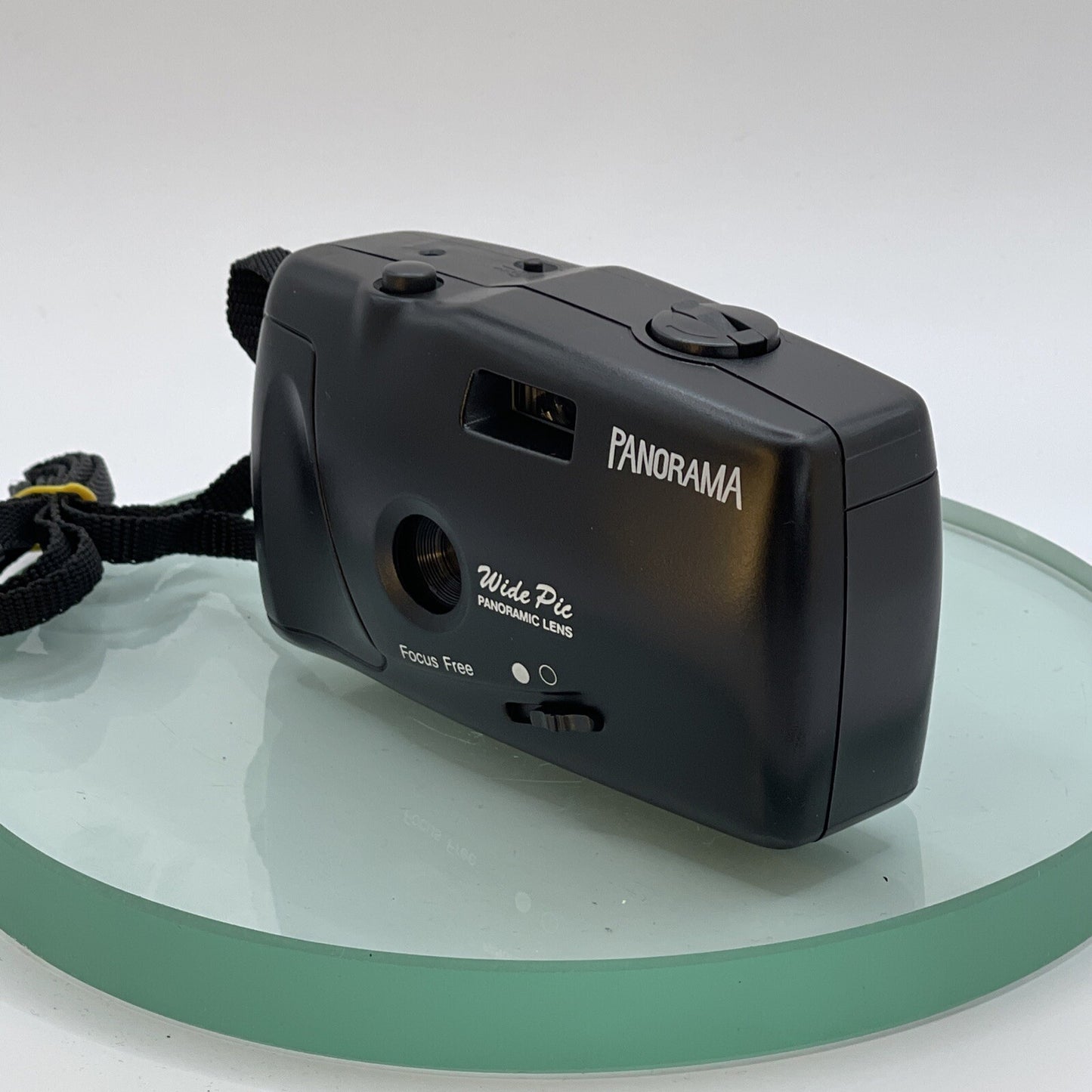 VINTAGE PANORAMA, PANORAMIC WIDE PIC 35MM CAMERA POINT AND SHOOT GREAT, Manu#6272