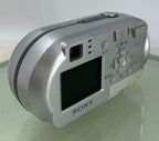 Sony Digital Camera Cybershot DSC-P43 4.1MP SILVER NO CHARGER TESTED - 6734