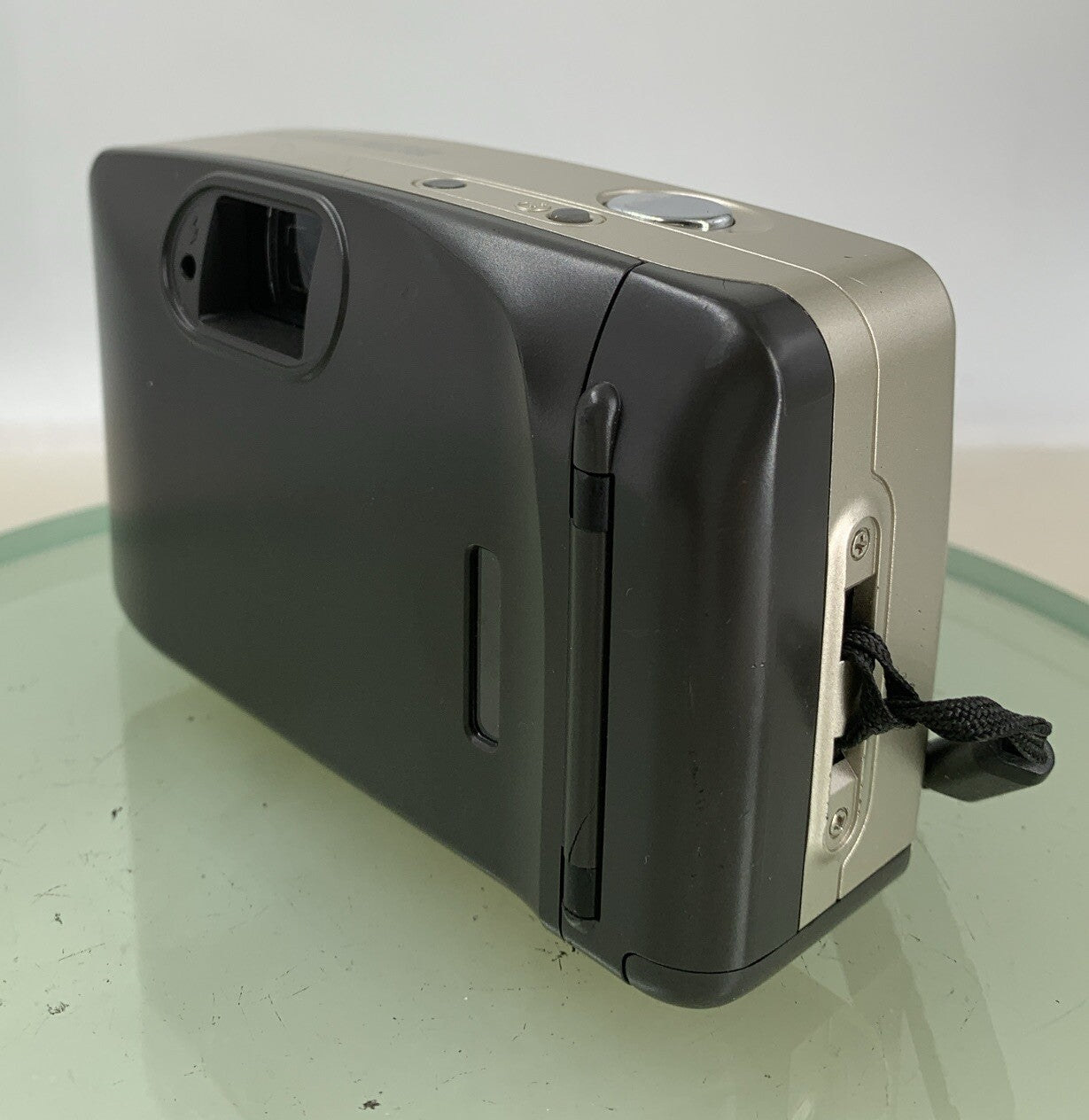 Nikon AF250SV 35mm Compact SHOOT AND FILM CAMERA- Good Condition -TESTED - 286