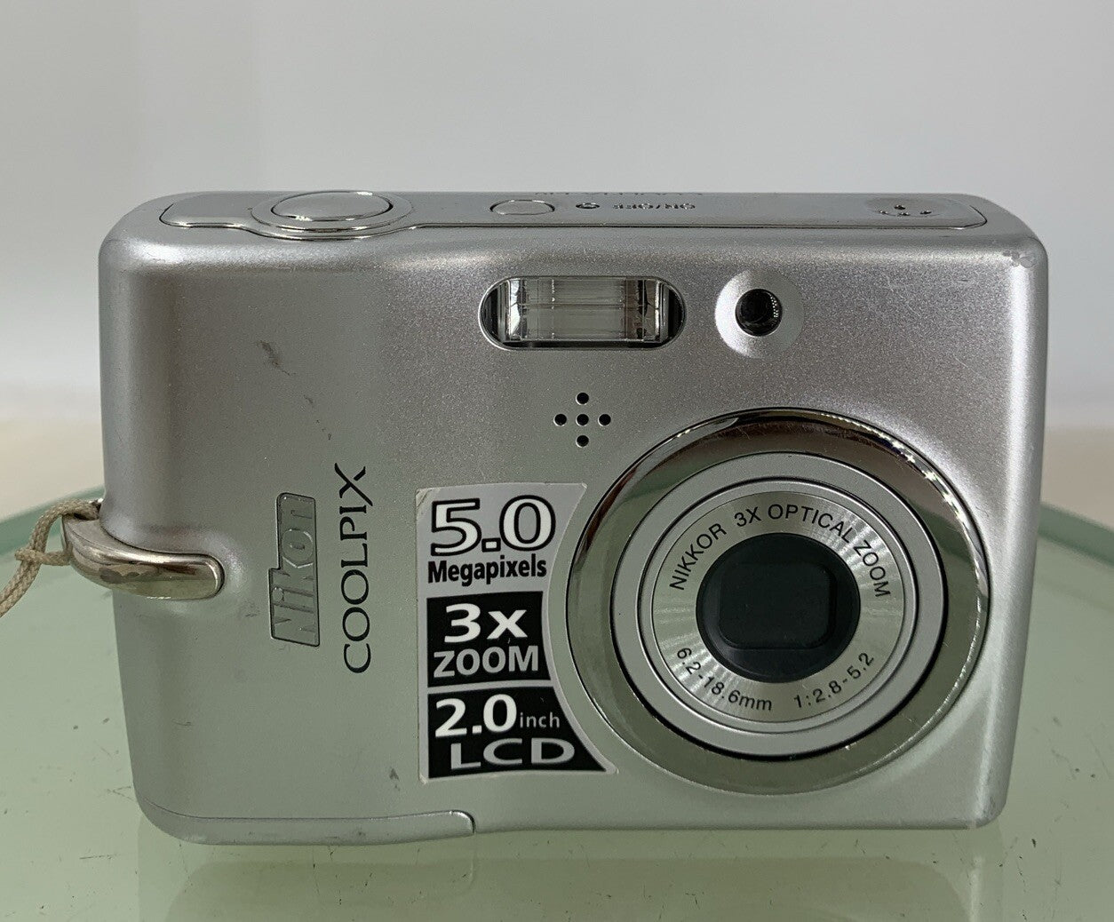 Nikon Digital Camera Coolpix L10 5.0MP NO CARD NO CHARGER SILVER TESTED - 7701