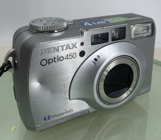 Pentax Optio 450 Digital Camera. 4.0MP, 5 x Zoom SILVER NO CARD TESTED - 4310