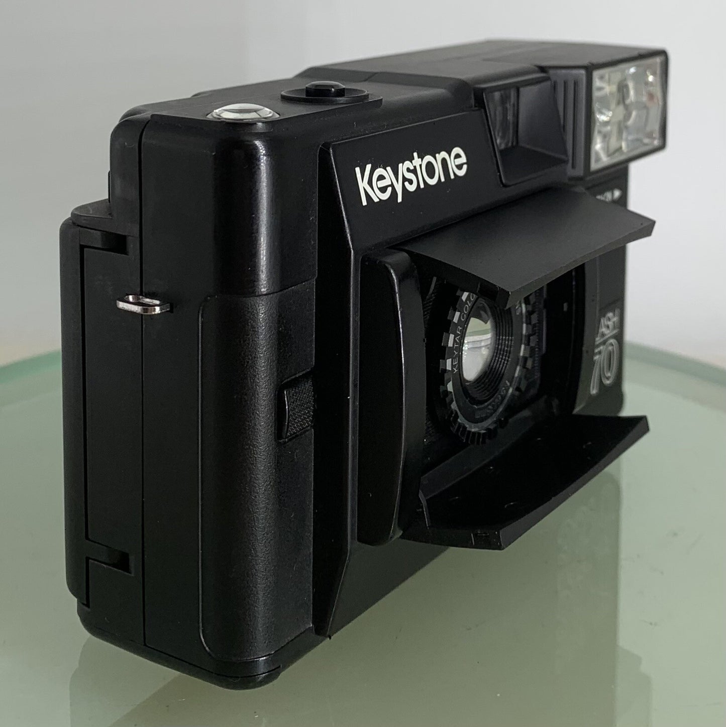 Vintage Keystone Everflash 3570 38mm Camera + Black + Case + Tested - 7922