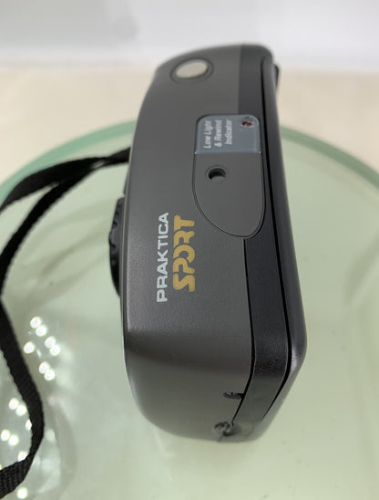 Praktica Sport SP301 32mm Fixed Focus Motor wind Camera with Case - TESTED - 8563