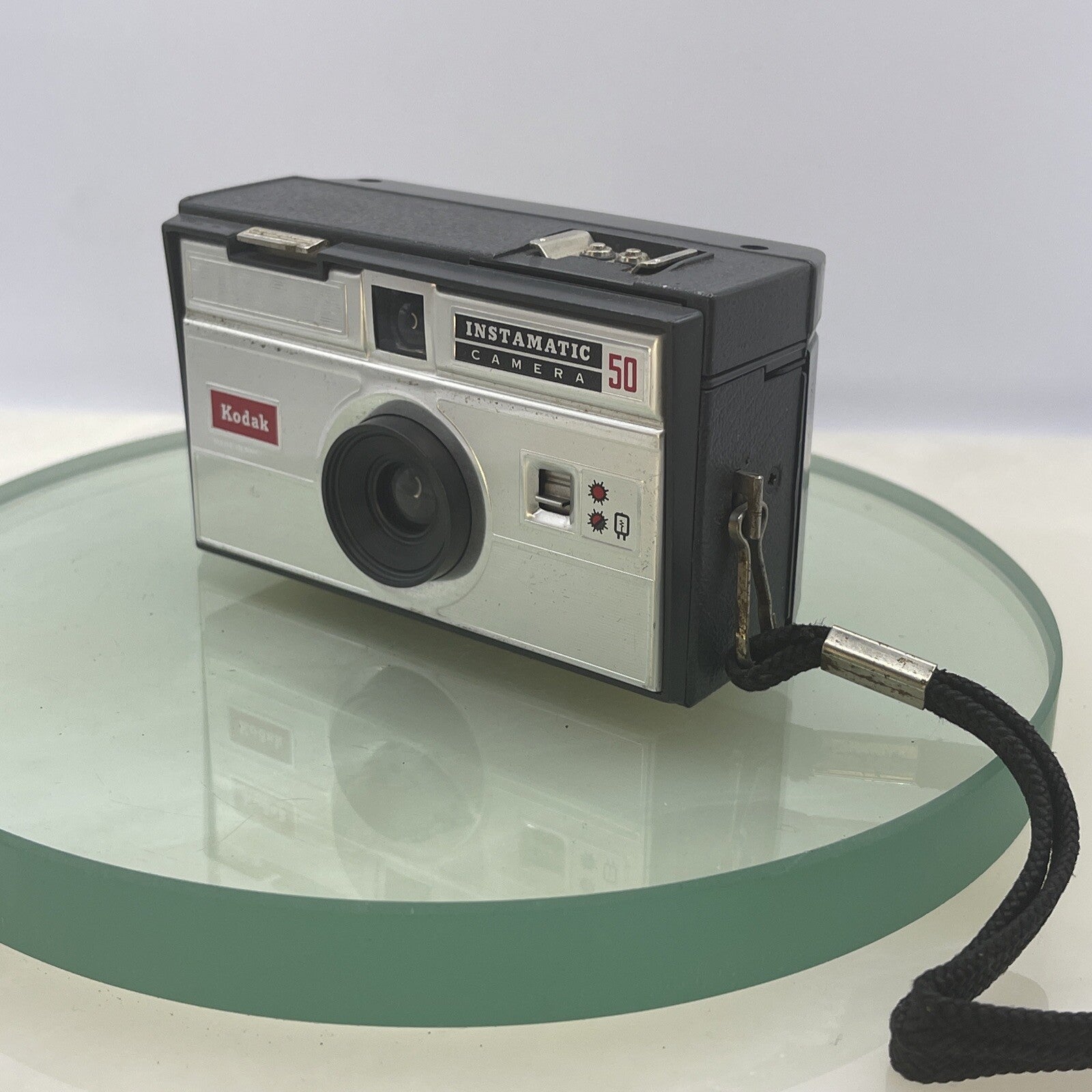 VINTAGE INSTAMATIC 50 CAMERA WITH CASE vintage camera #2773