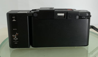 OLYMPUS XA2 Electronic Flash A11 D.ZUIKO 35mm f3.5 POINT & SHOOT CAMERA Case#2864