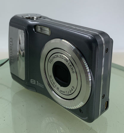 Fujifilm FinePix A Series A860 8.1MP Digital Camera WITHOUIT CHARGER TESTED- 3062