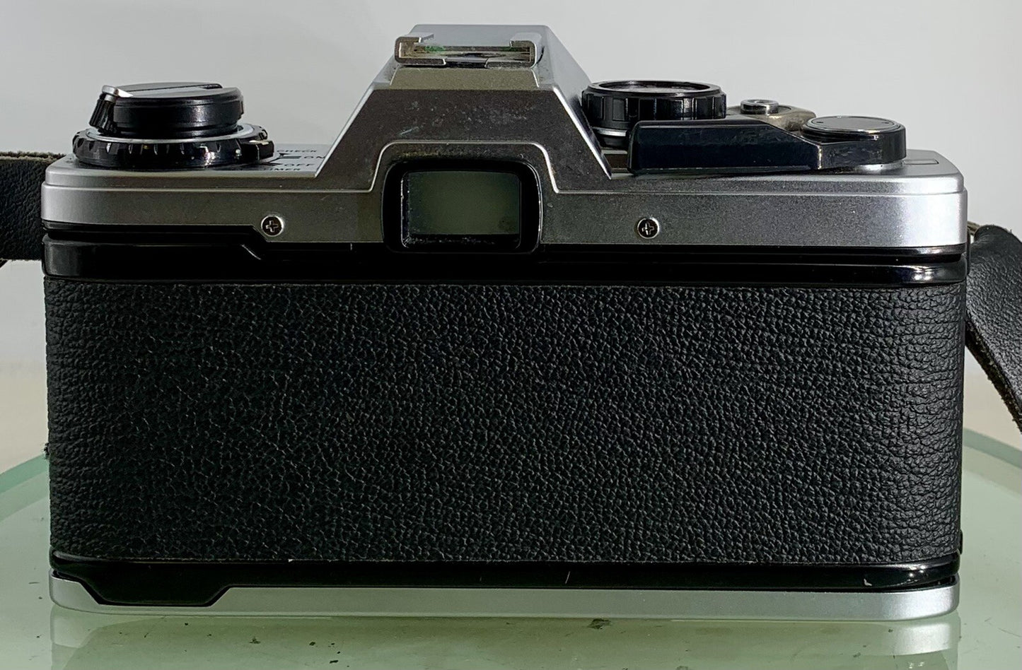 Olympus OM10 35mm SLR Film Camera +Vivitar  28-85mm Lens TESTED / WORKING #3104