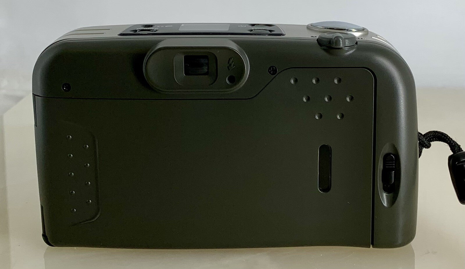 {MINT CONDITION} Bell+Howell PZ2200 Auto Focus 35mm Film Camera+Case+Tested -534
