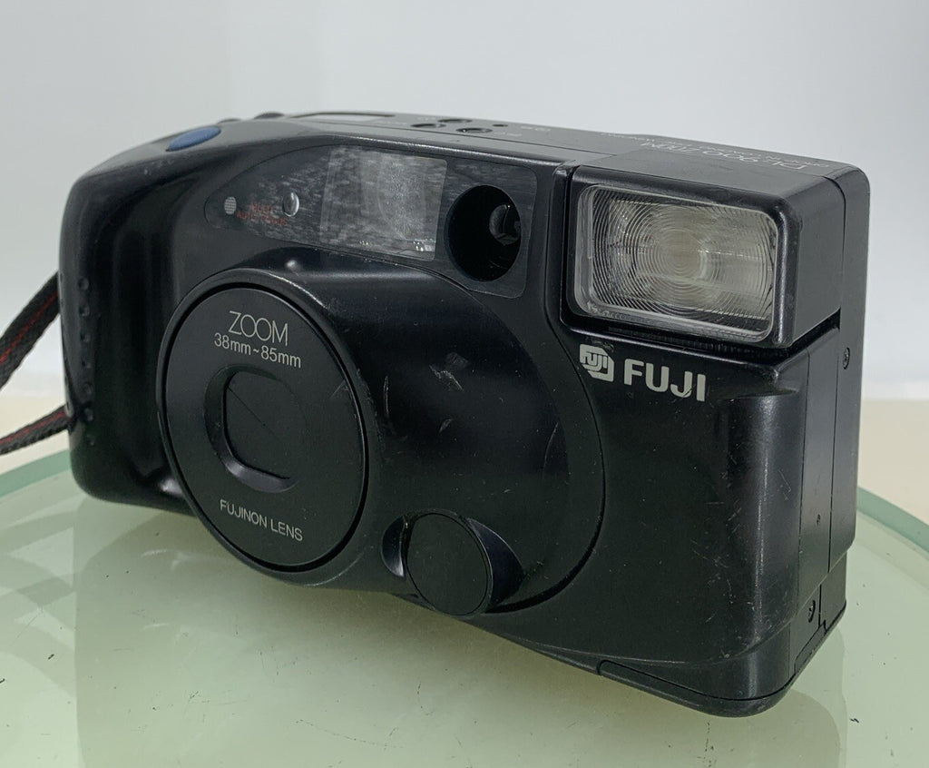 FUJI DL-900 Zoom 38mm-85mm Multi Auto Focus FILM Camera BLACK TESTED - 5682