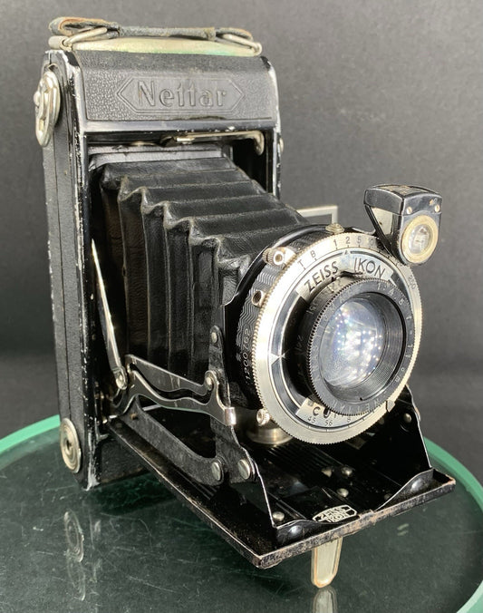 Vintage Zeiss Ikon Nettar 515/2- Folding Camera 11cm f/4.5 Compur Lens #290