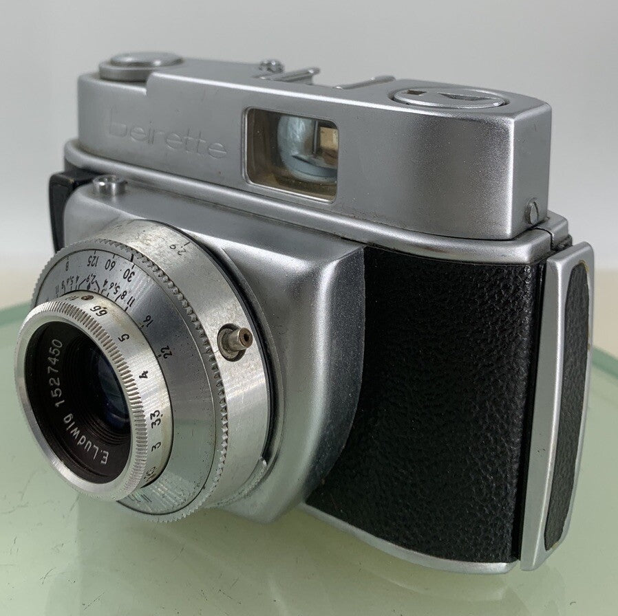 BEIRETTE JUNIOR || VINTAGE POINT AND SHOOT FILM CAMERA SILVER +CASE -TESTED - 172