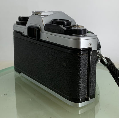 Olympus OM10 35mm Film SLR Manual Camera +Olympus 50/1.8 MC Zuiko Lens TESTED1853