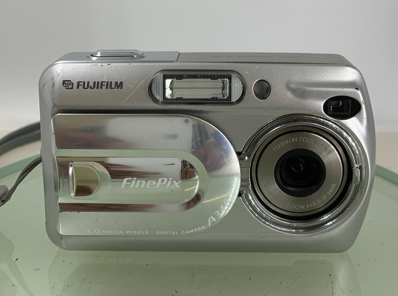 Fujifilm FinePix A340 4.0MP Compact Digital Camera Silver NO CARD TESTED - 5441
