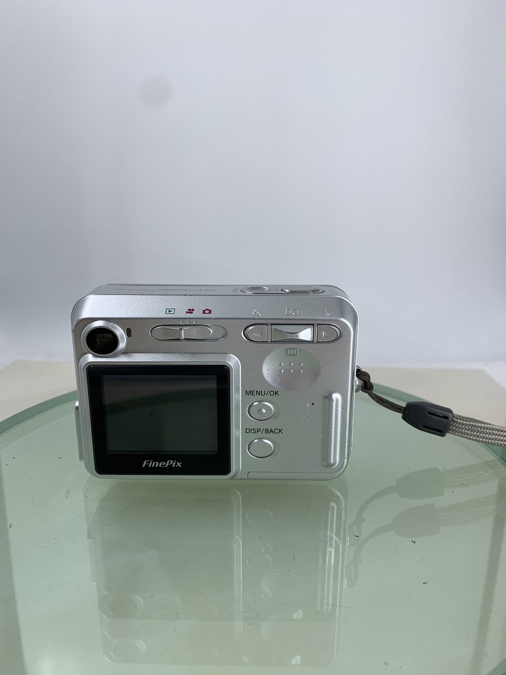 Fujifilm Digital Camera FinePix A350 5.2MP NO CARD NO CHARGER TESTED - 3613