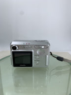 Fujifilm Digital Camera FinePix A350 5.2MP NO CARD NO CHARGER TESTED - 3613