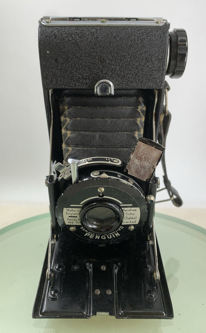 VINTAGE KERSHAW EIGHT-20 BLACK MADE IN ENGLAND FOLDING CAMERA TESTED - 9391