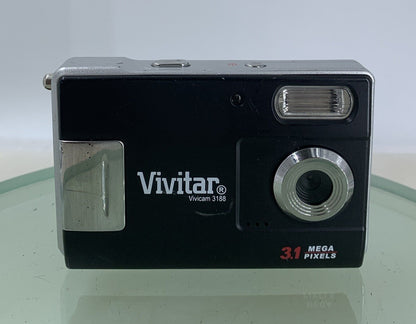 Vivitar Vivicam 3188 3.1MP COMPACT DIGITAL CAMERA BLACK NO CARD TESTED - 5771