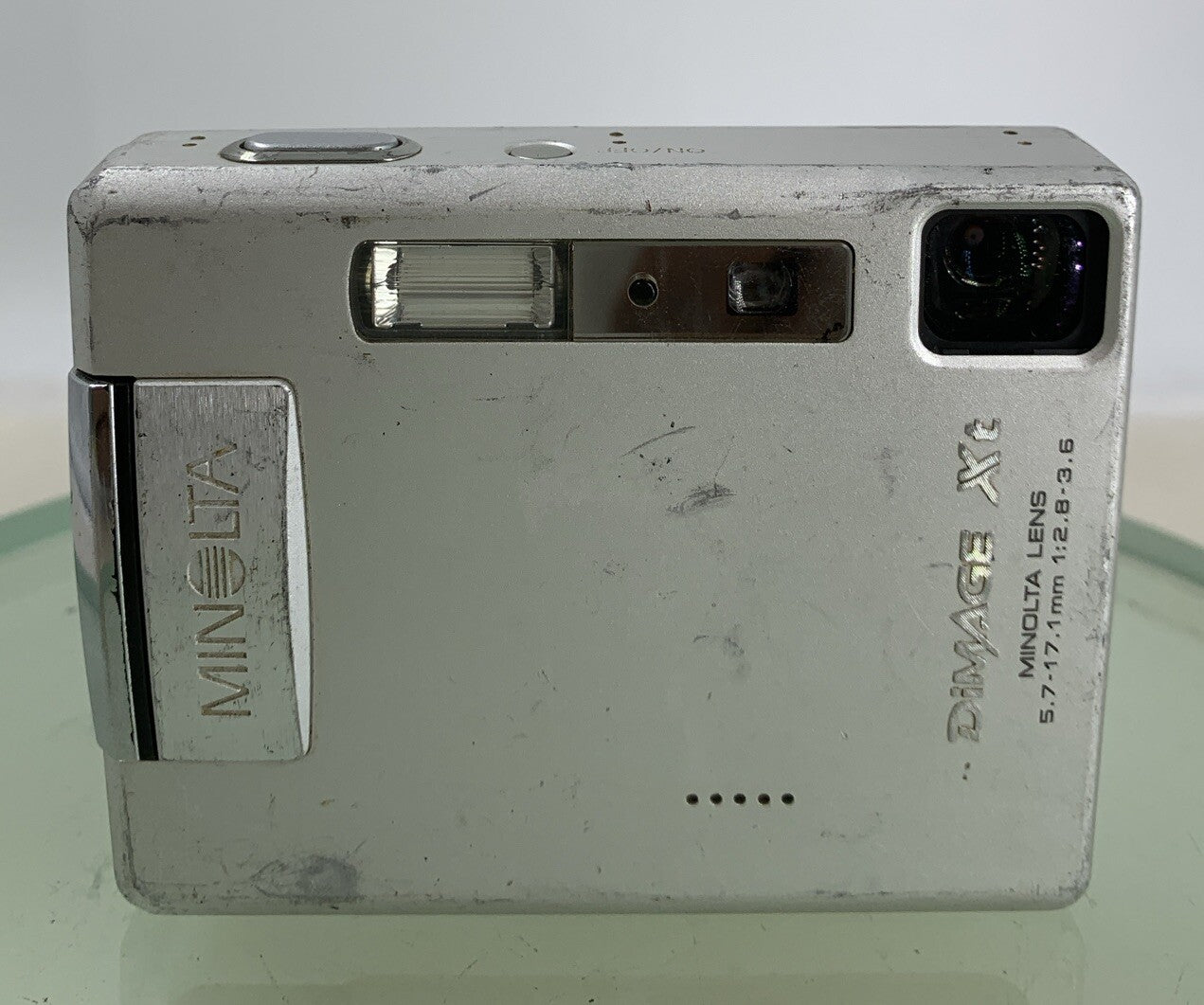 Konica Minolta Dimage XT 3.2MP Compact Digital Camera WITH CHARGER TESTED - 8421
