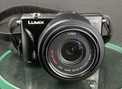 Panasonic LUMIX DMC-GF2 12.1 MP Digital Camera+G Vario 3.5-5.6/14-42 52mm Lens1