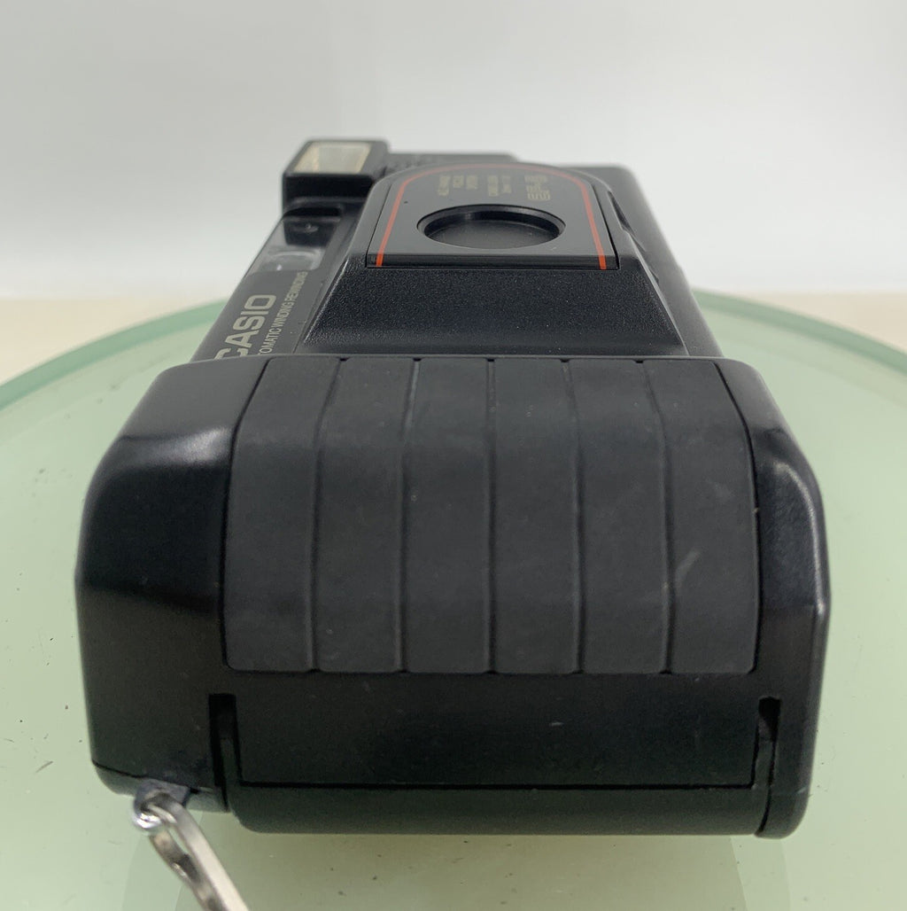 Casio EF-8 POINT AND SHOOT FILM CAMERA BLACK FLASH NOT WORKING - TESTED - 2677