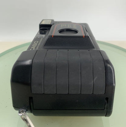 Casio EF-8 POINT AND SHOOT FILM CAMERA BLACK FLASH NOT WORKING - TESTED - 2677