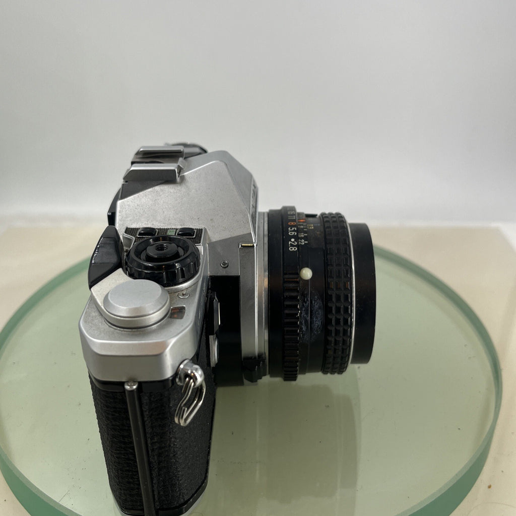 Pentax ME Super 35mm SLR Film camera + Pentax-M  28mm f2.8 LENS  - TESTED  8647