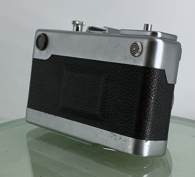 Voigtlander Vitessa T 35 mm Rangefinder film Camera Lens COLOR-SKOPAR 1:2.8 / 506