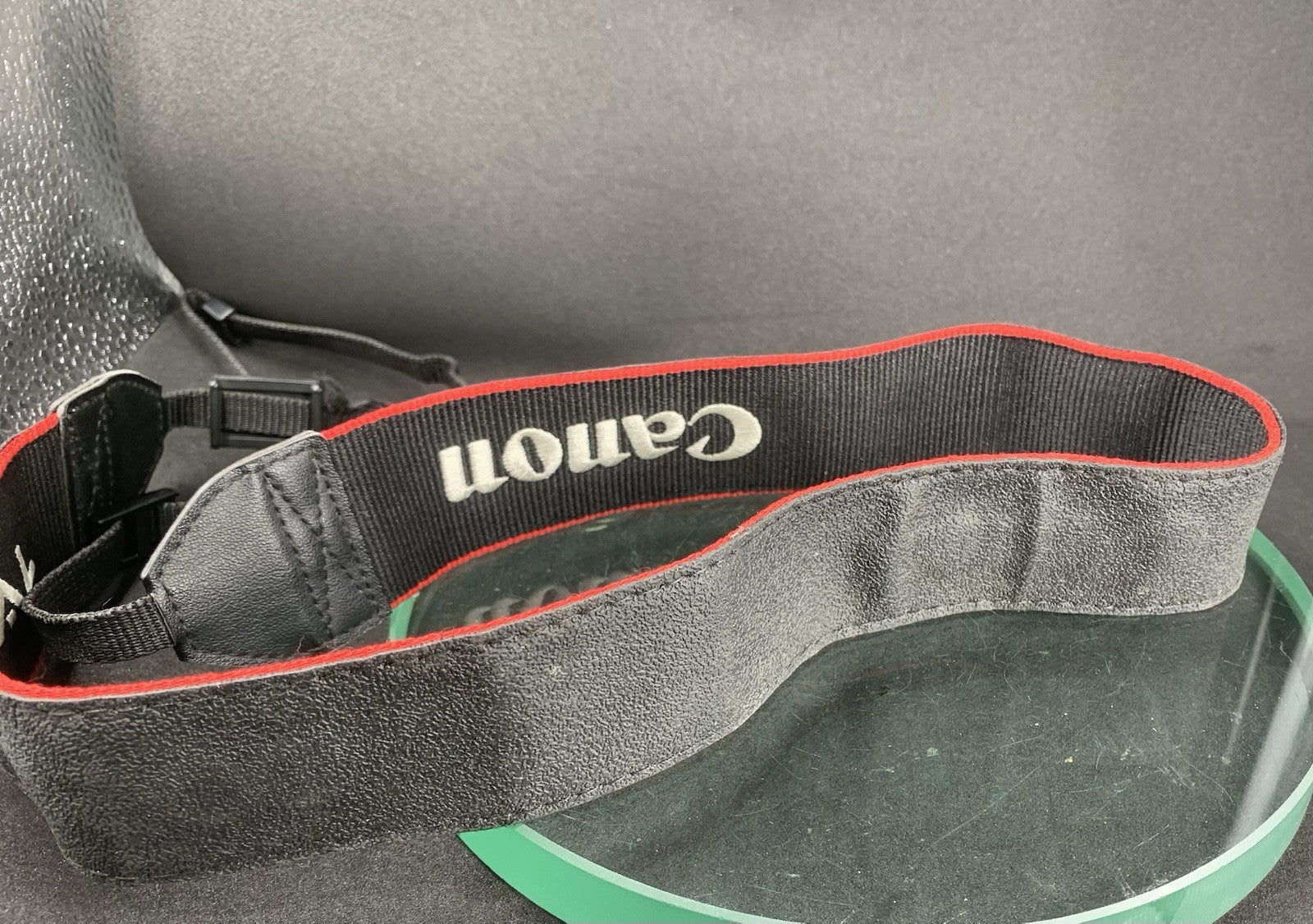 Canon Black & Red Camera Shoulder Neck Belt Strap+Good Condition #2175