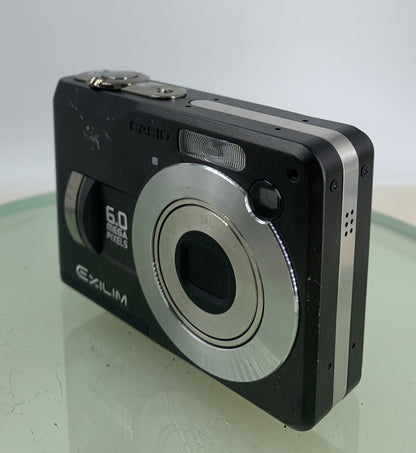 Casio Exilim EX-Z110 6MP COMPACT DIGITAL CAMERA NO CHARGER BLACK - TESTED - 2822